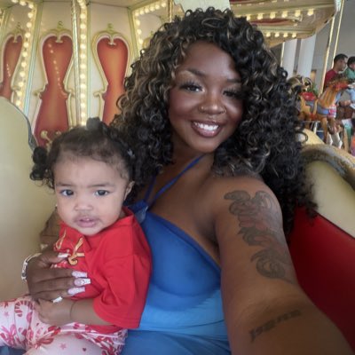 kaylaaa4L's tweet photo. #NewProfilePic https://t.co/T979i44oYu