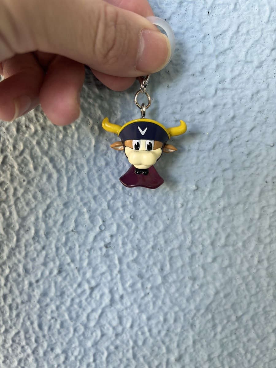 y0508077's tweet photo. 一発ゲット！
#ヴィッセル神戸
#モーヴィー https://t.co/x54orzSjdu
