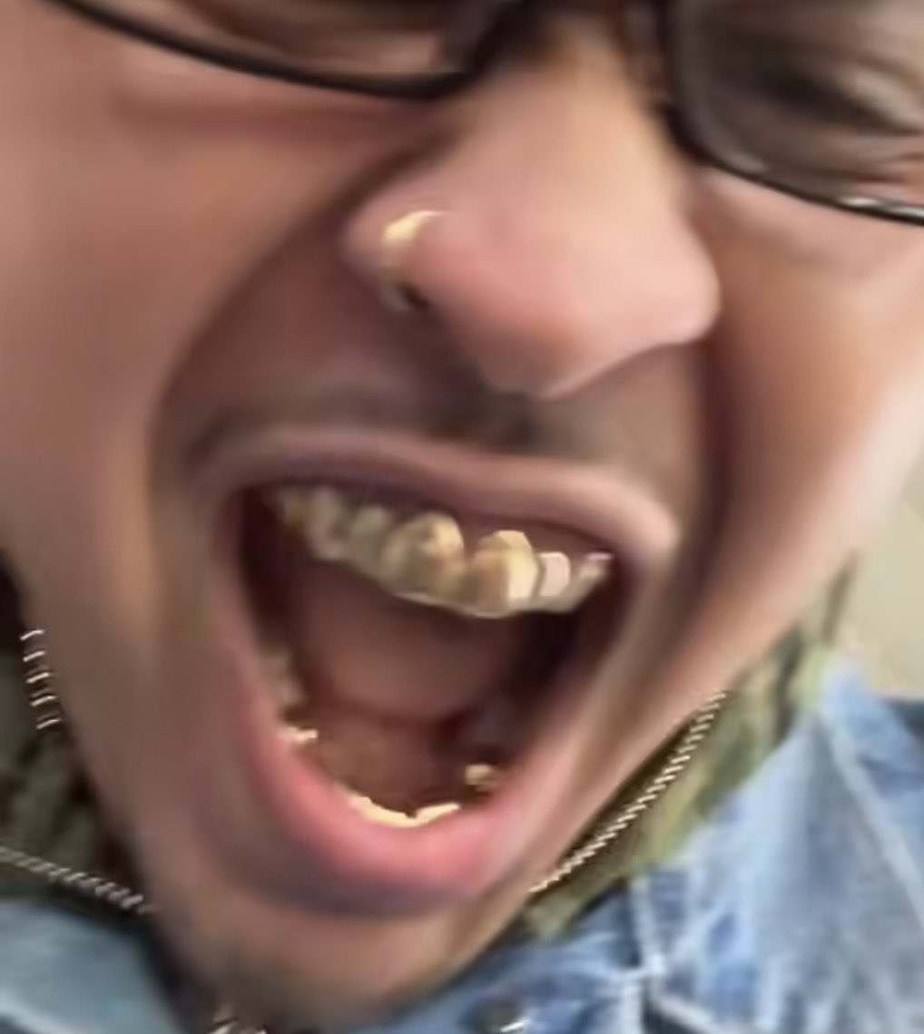 RickyA's tweet image. Playoff Pare is back @p_lo