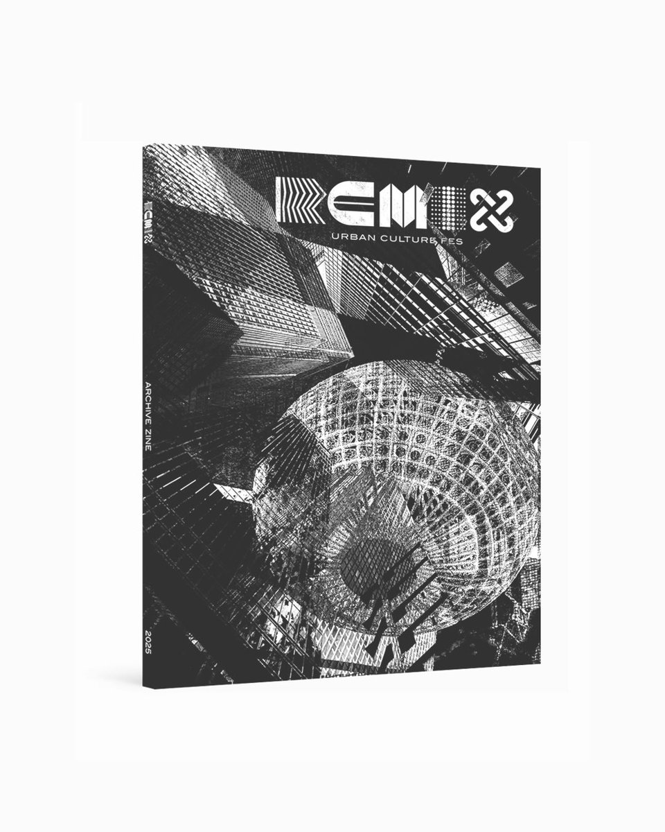jojiphoto's tweet image. 2025年
11月21日から23日の３日間、日本橋のTHE A.I.R BUILDINGのビル一棟で開催された
ReMIX Urban Culture FesのARCHIVE ZINEが開催から約３週間で発行。
３日間で出演したアーティストのライブ写真や展示されていたアート作品などを一冊に凝縮。
A5 size
94p

jojiphoto.thebase.in/items/129905529