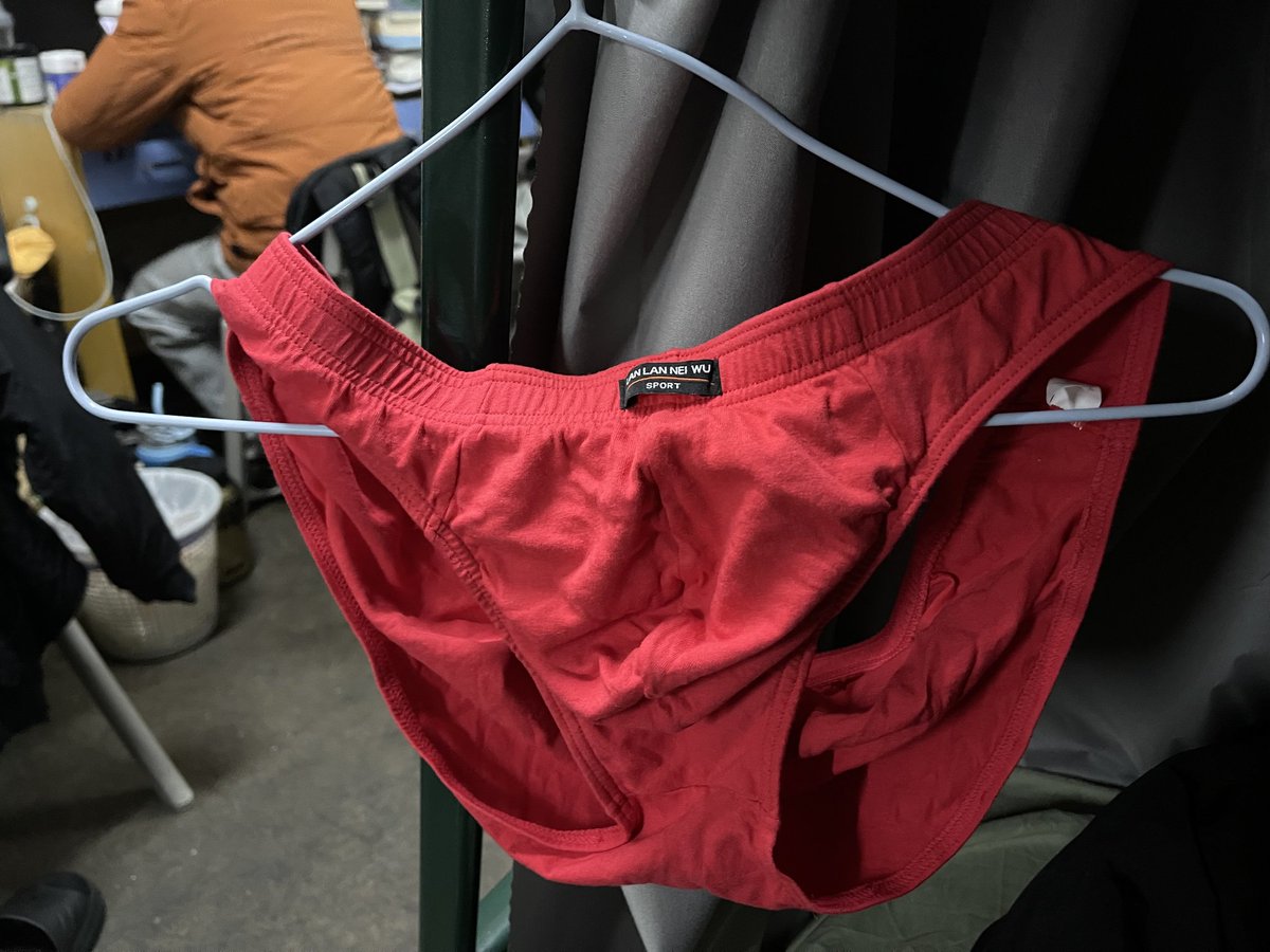 谭师傅 tweet media