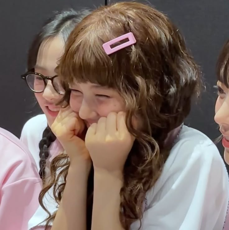 newjilogist's tweet image. imagine being 50 years old this is your biggest opp