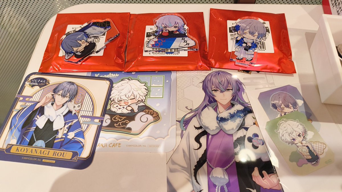 やの@交換 tweet media