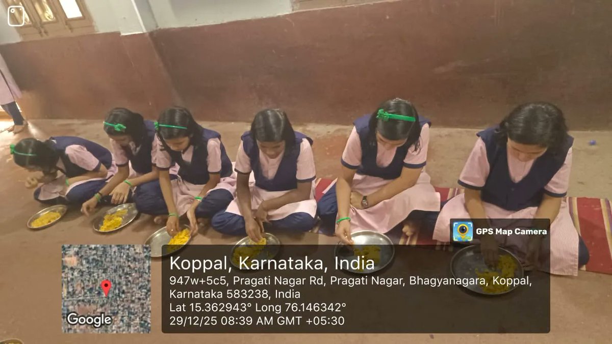 dbrars833's tweet photo. Breakfast  #SocialAudit_SWDMeals #SocialWelfare_Karnataka https://t.co/wafK9tdpv8