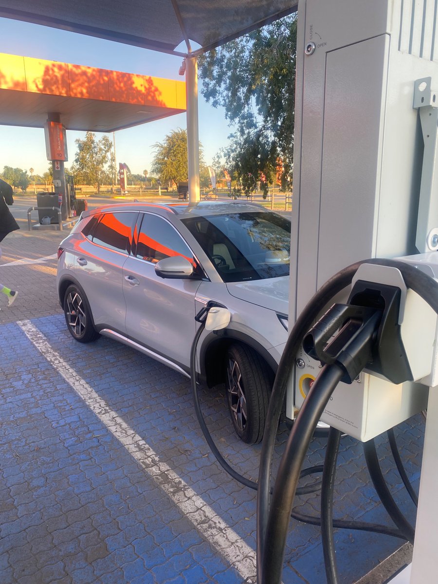 Sbu Manonga tweet media