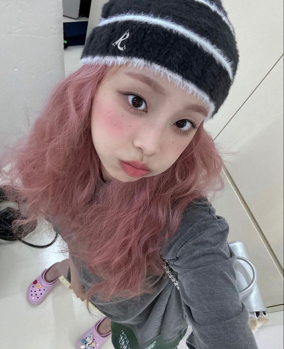 hyeinfrutillita's tweet image. La historia se repite...