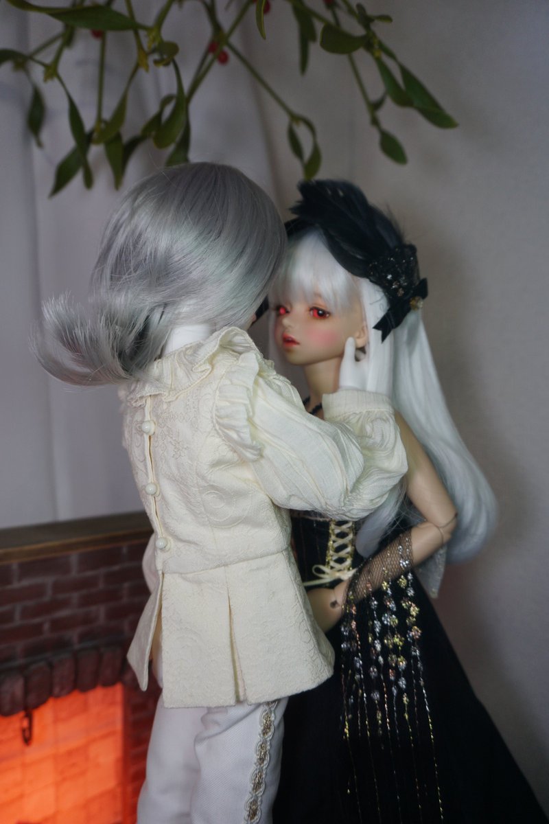 MaryMead tweet media