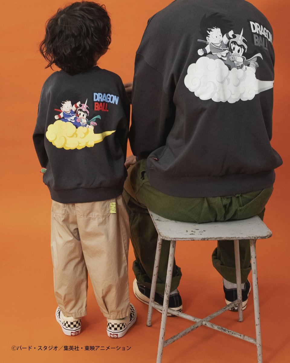 BREEZE_FO's tweet photo. ＼明日発売★／
【ドラゴンボール】BREEZEコラボ🐉
ついに明日、店舗＆オンラインストアにて発売！
ご来店お待ちしております♪
⭐︎⭐︎⭐︎🐉⭐︎⭐︎⭐︎
<店舗発売日：1/1(木)> 
<F.O.OnlineStore(本店)：1/1(木)あさ10:00>
アイテム▷https://t.co/HojN5ebXVD
販売詳細▷https://t.co/96pitfd5mz https://t.co/walJIqIOOC