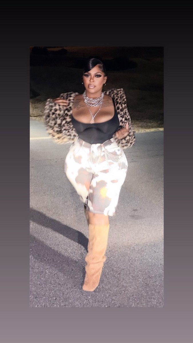 nayayvette's tweet image. Everyone can’t pull off 2 prints … but I can 😌 REALLY THAT GIRL🤏🏽😘