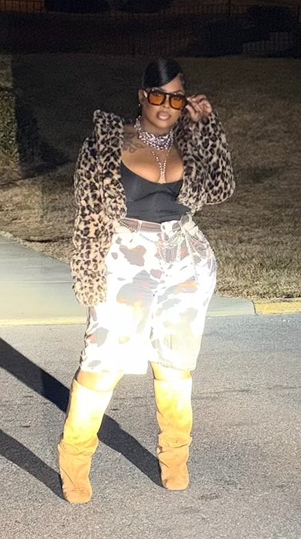 nayayvette's tweet image. Everyone can’t pull off 2 prints … but I can 😌 REALLY THAT GIRL🤏🏽😘