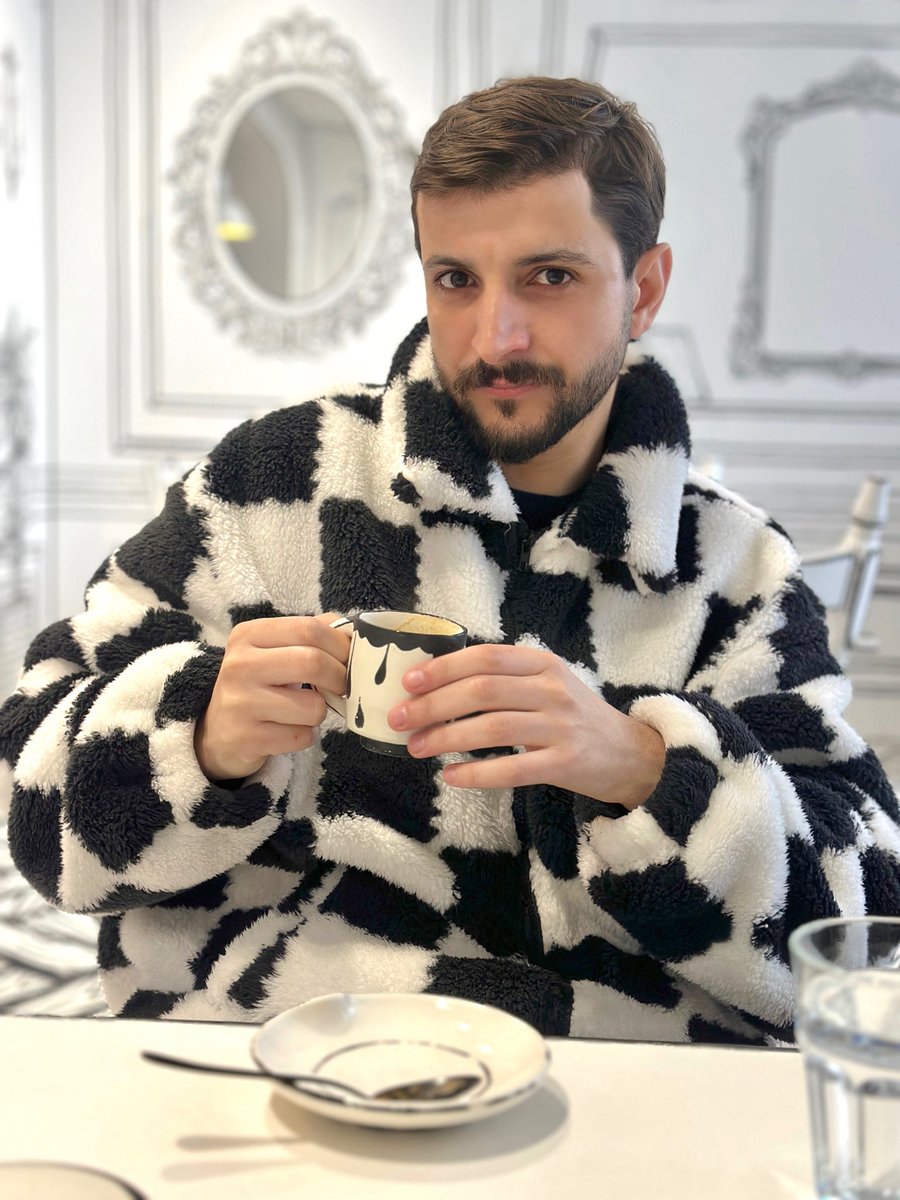 osmankar__'s tweet photo. Bir fincan kahvenin kırk yıl hatırı vardır 🥰 https://t.co/PZZG3dhZ8Z