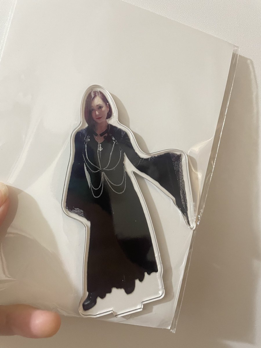 人生初のアクスタが！！
出来ました！！！
ご要望に！
お答えして！
作ってみました！！

明日の独演会で数量限定で販売します！
売り切れても受注販売するのでご安心を！
また夜にでもグッズ情報ツイートしますが1,500円です☺️