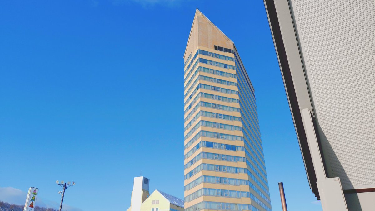 サミーけど:( ´›ω‹｀):ﾌﾞﾙﾙ
めちゃくちゃ天気いい(*>ω<)b☀️*°