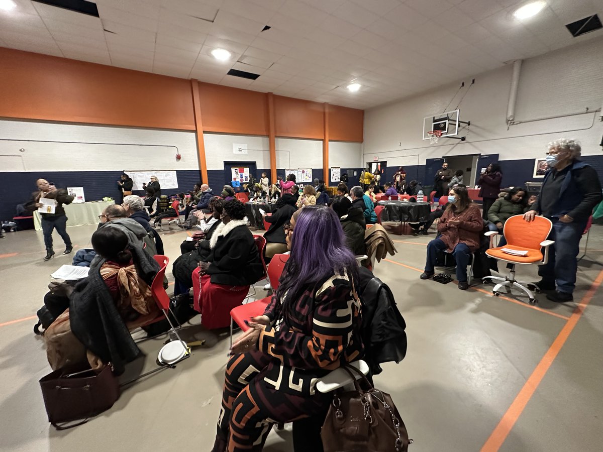 gbs_ncnw's tweet image. Greater Boston Pres. Dr. Adine Latimore was among  dignitaries giving remarks at a #Kwanzaa celebration Dec 27 hosted by the New Hampshire Black Women’s Health Project. Dr. Latimore received a commendation from NH Governor @KellyAyotte. GBS Board member Fredie Kay was also there.