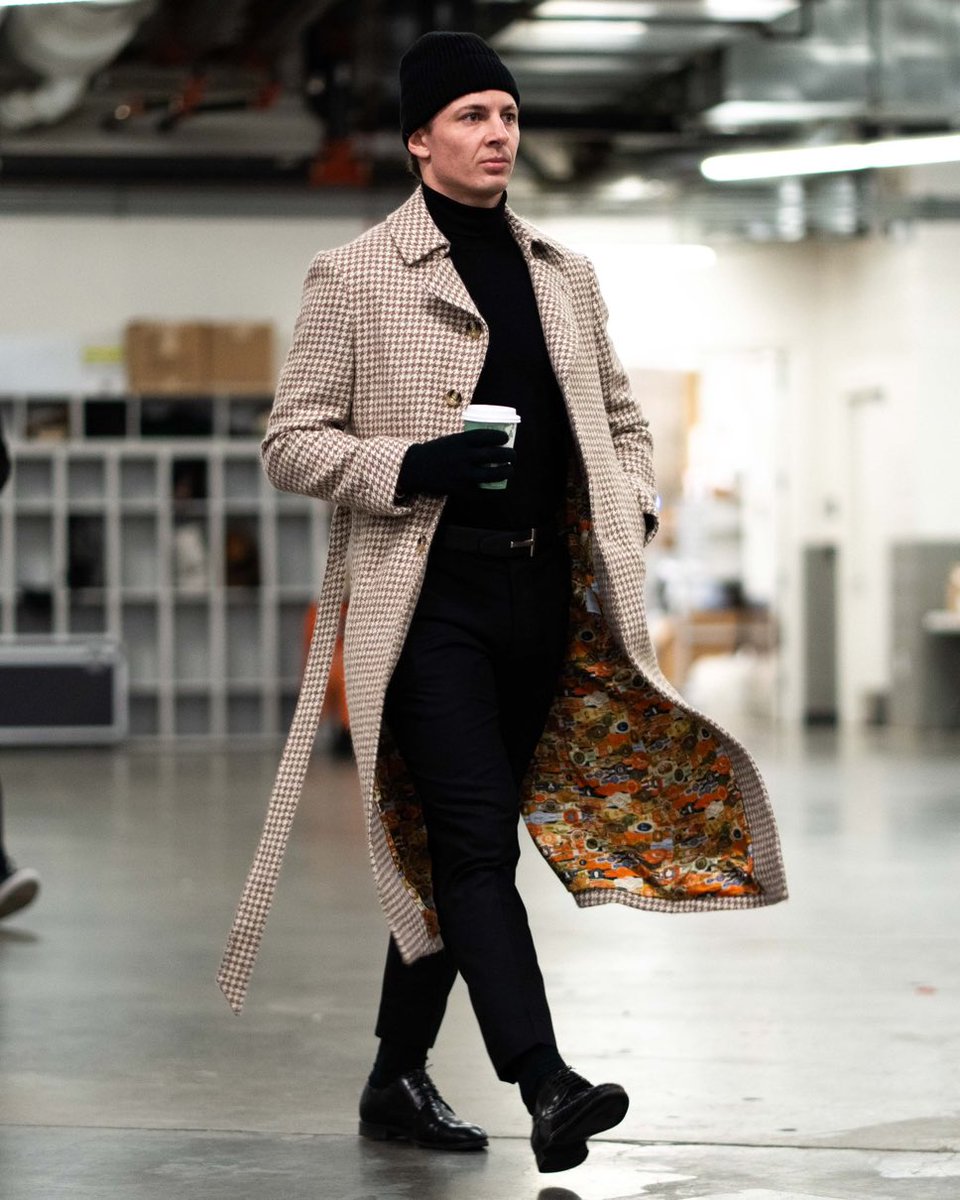 ROSSTHABOSS69's tweet image. Every Michigan resident who owns a Dalmatian hide #LeafsForever