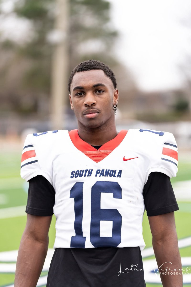 BossColenberg's tweet image. Big thanks to Lathon Visions for the recognition and positive comments on my performance for the first two practices!!

@RollDatWave @CoachWood_HCC @7CoachK901 @COACH_BWAY @QBHitList @QBUniverseQBU @Coachstrib @JP_Priester @PShegog7_ @Kholen_Speed @SouthPanolaFB @quarterbackmag…