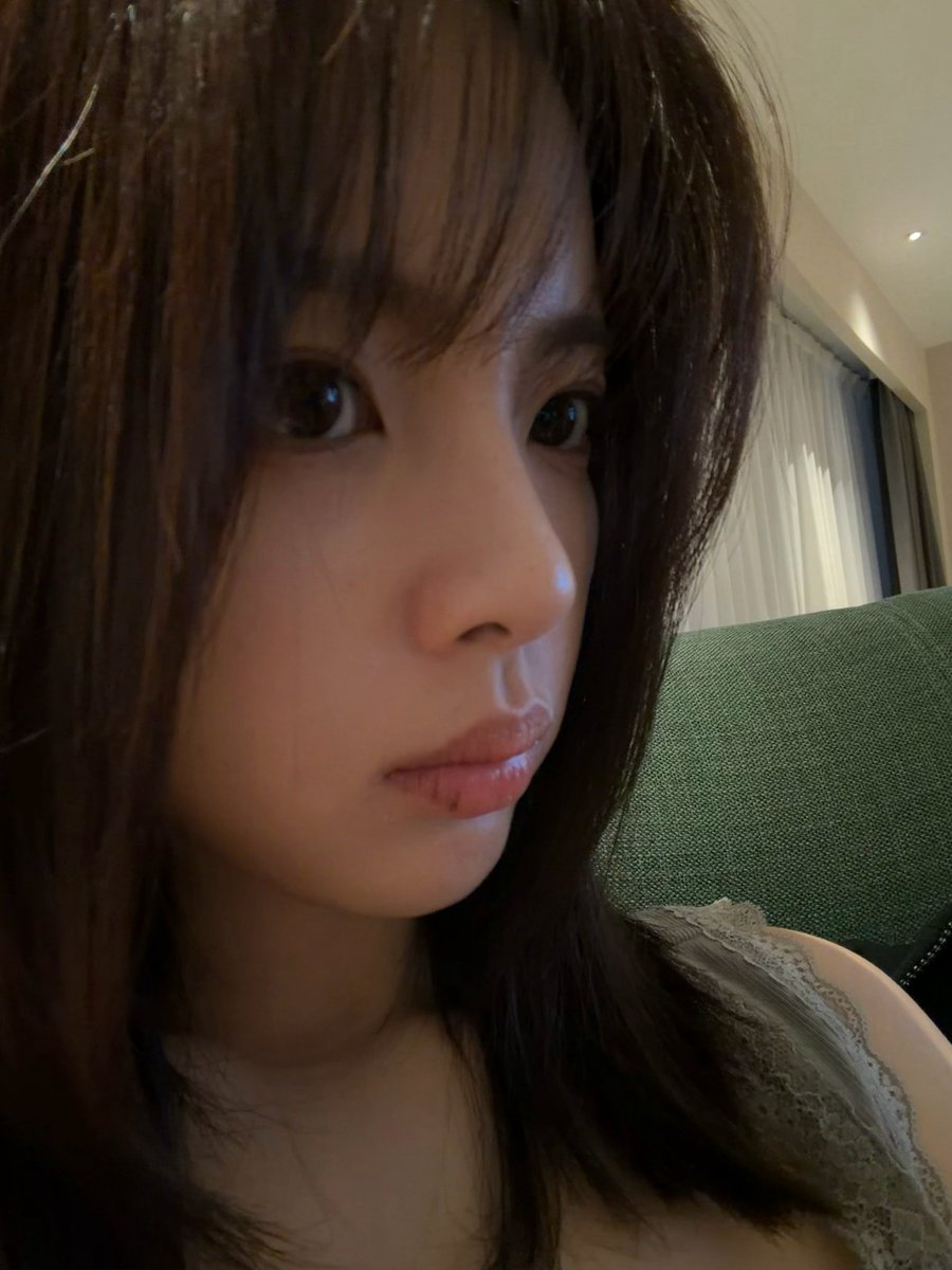 wildpawsitive's tweet image. ㅤㅤ

ㅤㅤ   ╰⪼𝘒𝘰𝘮𝘱𝘭𝘦𝘬𝘴 𝘚𝘪𝘦𝘳𝘳𝘢 𝘝𝘪𝘴𝘵𝘢      
ㅤㅤ ㅤ• 08:15 ωιв  
ㅤㅤㅤ  Pagi-pagi sudah dikirim makanan sama Mama.  
ㅤㅤ
ㅤㅤㅤㅤ