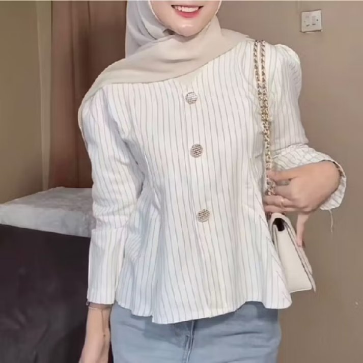 zaistdyra's tweet photo. rekomendasi blouse cantik 🌺✨️

#Blouse #blousewanita #outfit #bajuwanita #OOTD #outfitoftheday #fypシ #fypviraltwitter #outfitcheck #racunshopee #ShopeePromoPuncak1212 https://t.co/QtmL4jCL3y