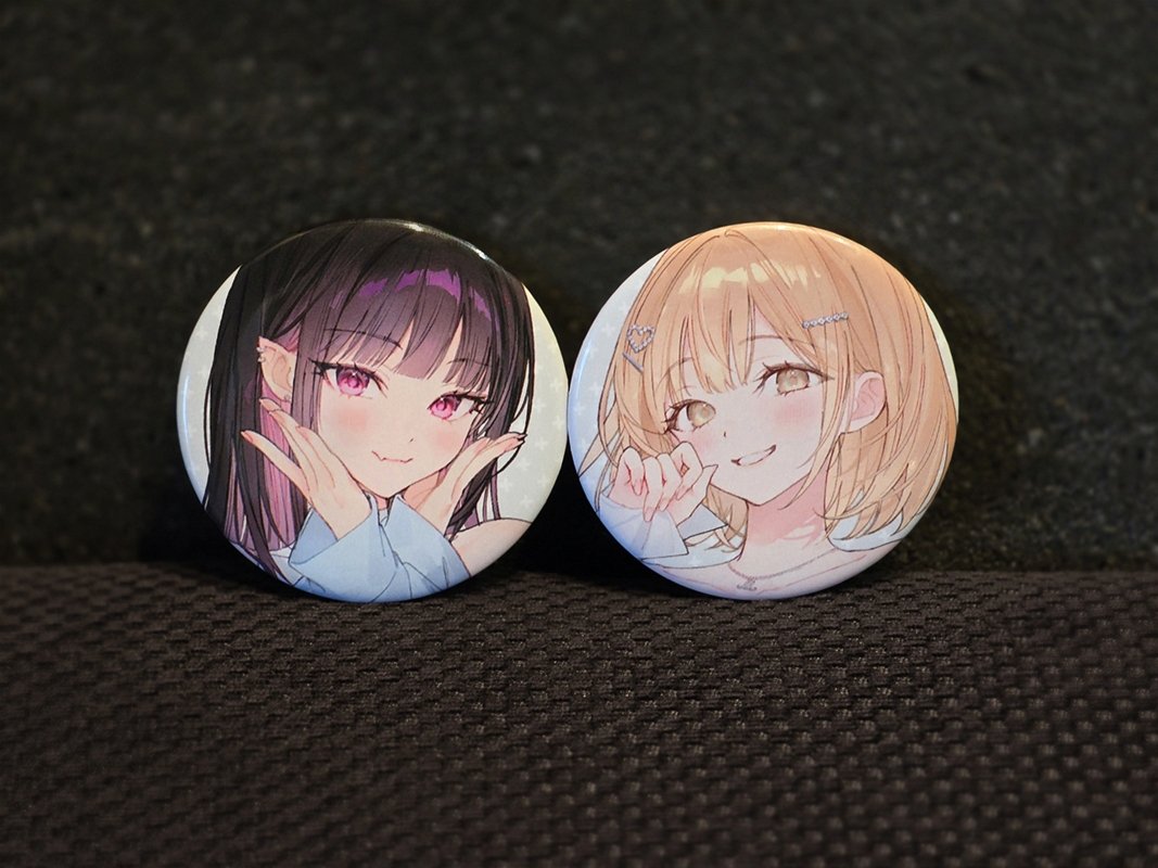 セットの缶バッジです🤗