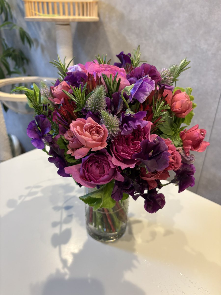 お正月用のお花🌸
いつも用意するけど、今年はブラザーからの素敵なプレゼント🥺🍑