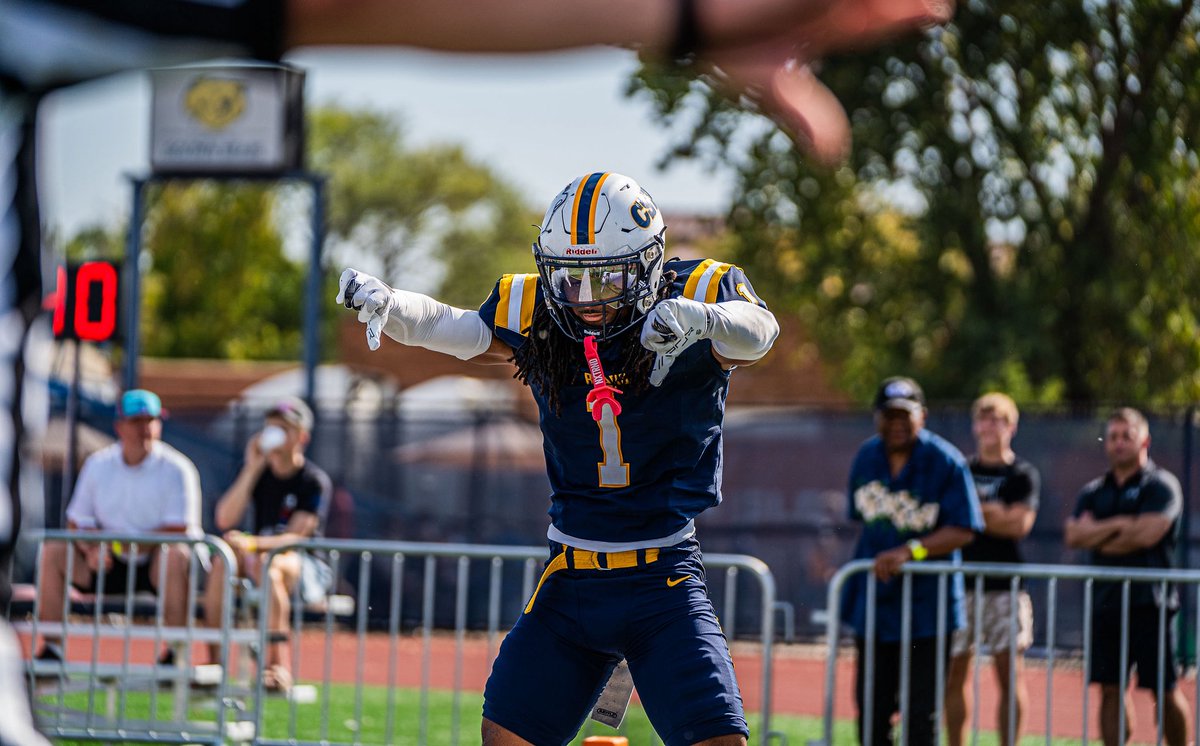 Ricoknowstiktok's tweet image. 🚨RicoKnows CB Hidden Gems🚨

In rank order, HS and Transfer CBs:

@neil_james5 – HS – 2027- IA
@kylecrump16 – HS – 2026 – NC
@DilanWilliamson – D2 Transfer
@BGMTWO – JUCO Transfer
@Tyler_Henry20 – FCS Transfer
@ElijahR20426143 – JUCO Transfer
@Themauricewells – JUCO Transfer…