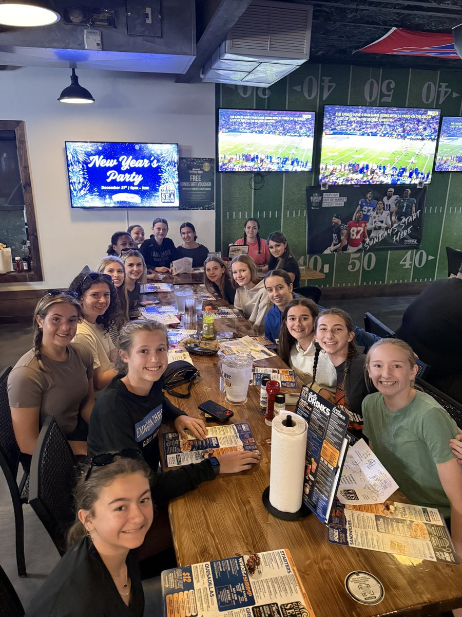 LCA_GirlsBBall's tweet image. Team Dinner at Guilty Sea 🐟