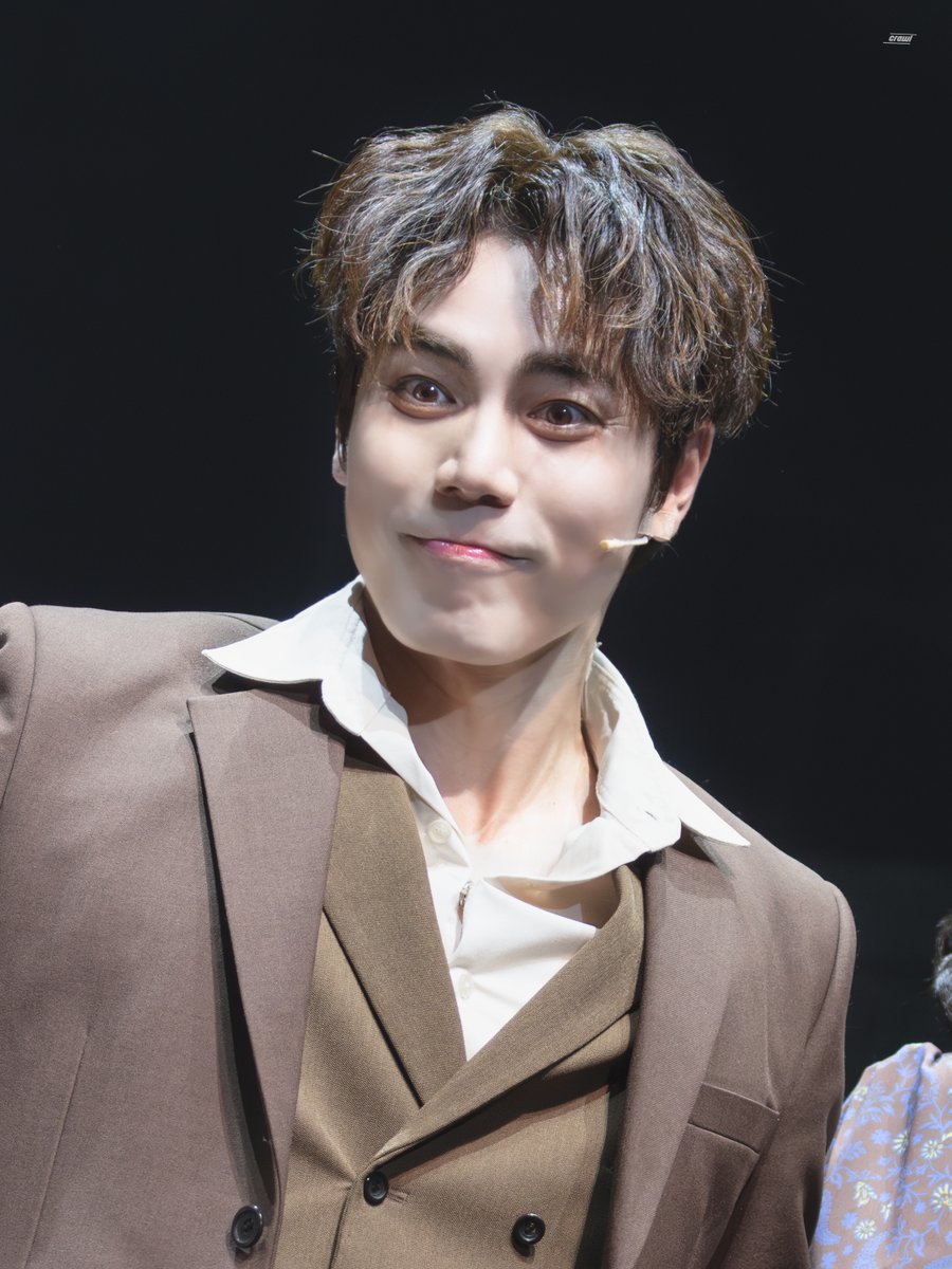 𝒄𝒓𝒂𝒘𝒍 tweet media