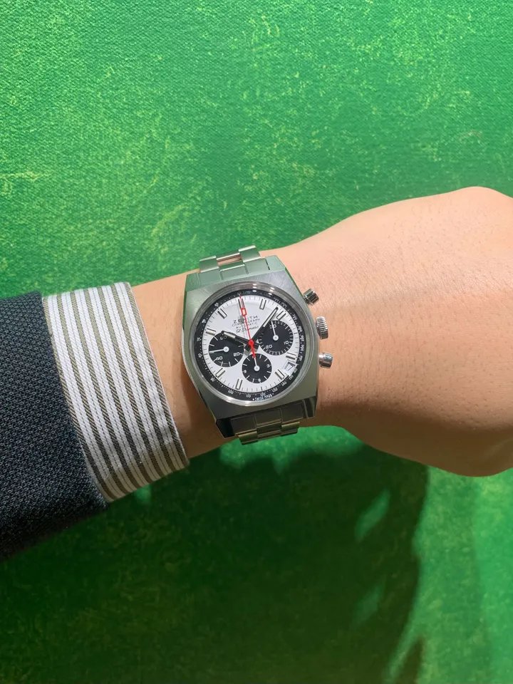 初めてエル・プリメロを搭載した”A384”のリバイバルモデルとなる1本