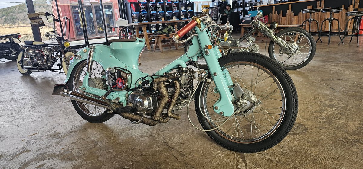 1月組が揃いましたね。 2月組も楽しみですが、新年4日から営業の