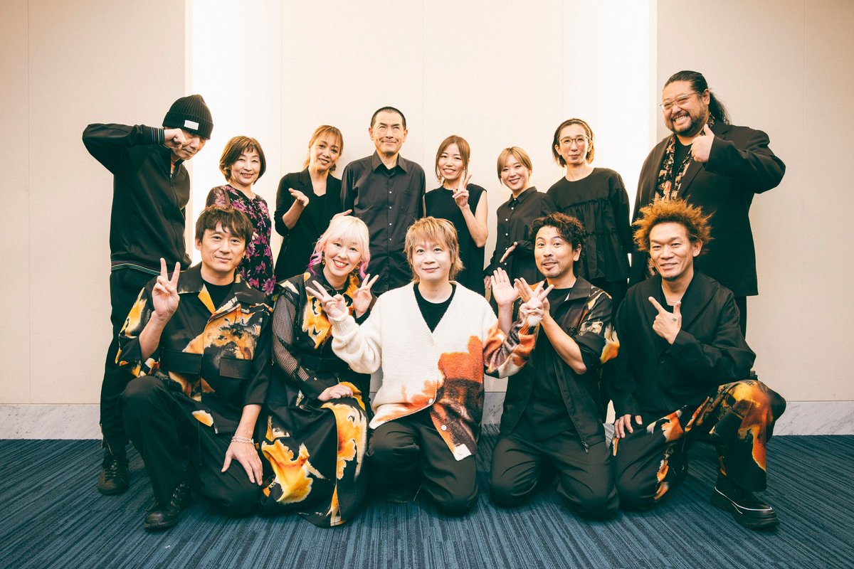 tasshi_drummer's tweet photo. Aqua Timezの様々な楽曲に彩りと深みをくれた弦一徹さんとライブで共演するのが夢でした。
ストリングスの音に包まれながらの演奏は、本当に楽しくてサイコーでした。
ありがとうございました！
#弦一徹ストリングス 
@yusuke_mphoto https://t.co/5n4bRgmRIf