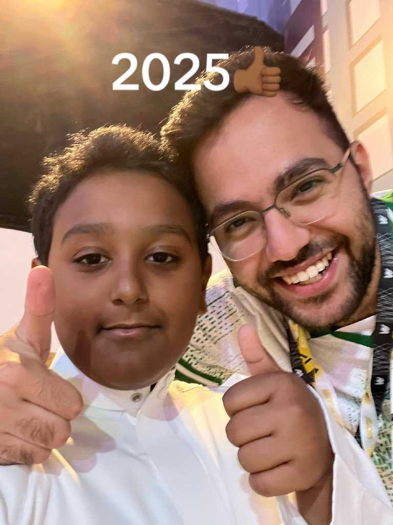 Soulva7's tweet photo. عيشوا https://t.co/AO5jGjZNlk