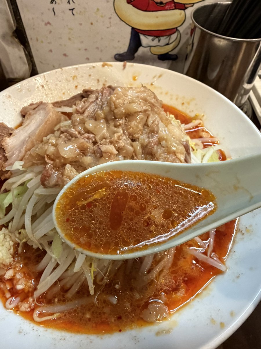 tokyo_0811's tweet photo. R7 VOL.111 麺屋歩夢  淵野辺
ラーメン つけ味（ニンニク ヤサイ アブラ） https://t.co/HDtl6Ph65B
