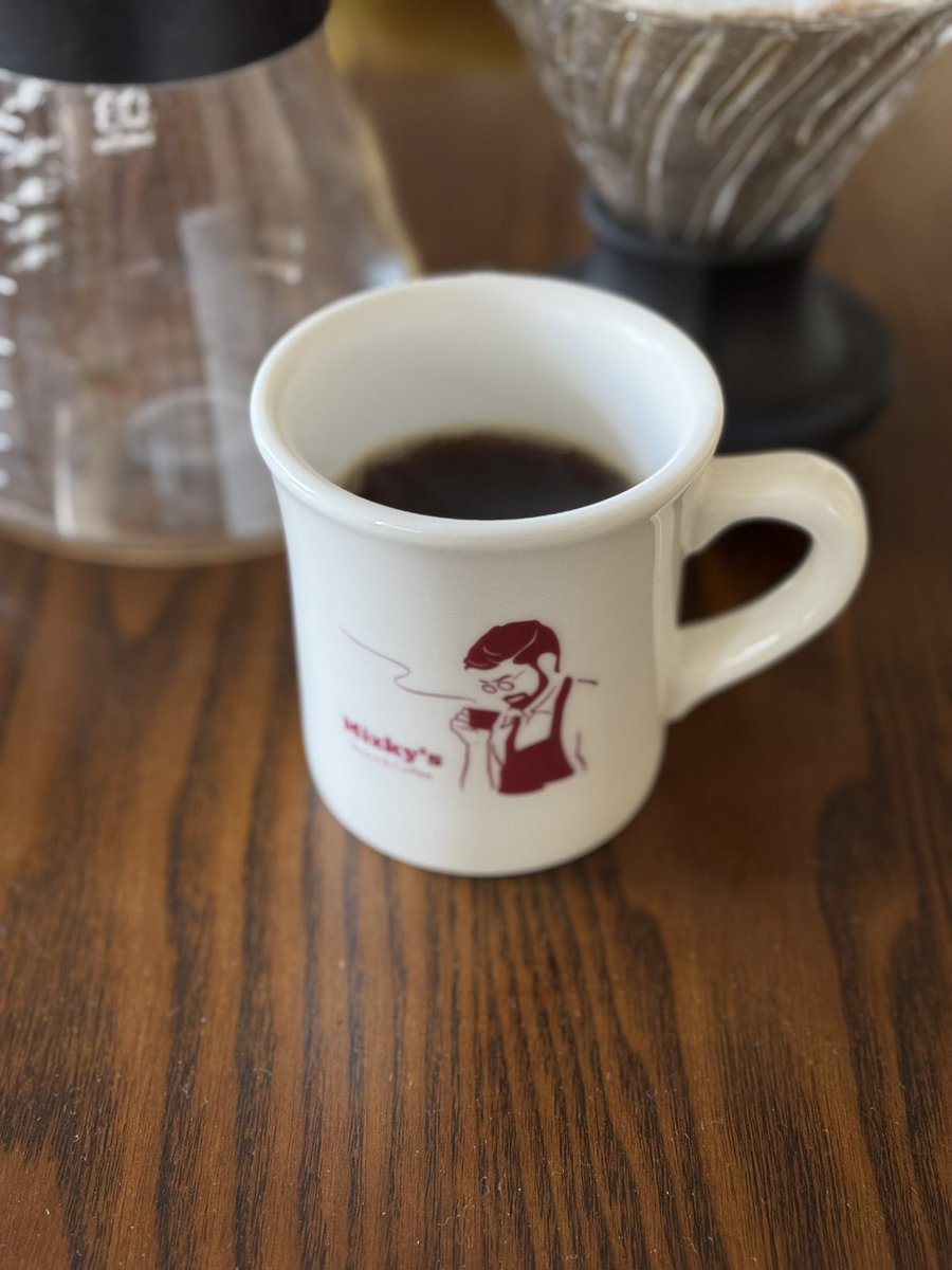 kotabetat's tweet photo. 今朝の一杯
パプアニューギニア AA プレミアム
デイリーユーズなコーヒー豆。苦くて酸っぱくて好き。
#コーヒー
#coffee
#copi
#コーヒーのある暮らし
#コーヒー好き https://t.co/Oru7ZEAUf0