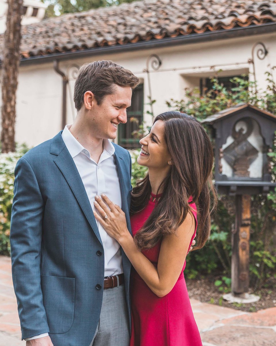 LilaGraceRose's tweet image. 8 years ago, on the Feast of the Holy Family, I got engaged to the love of my life.

God’s timing was perfect, and we saw God’s hand in every part of our relationship. I spent my 20s praying for a man like Joe, met him at 28, engaged at 29, married at 30.

God’s timeline is…