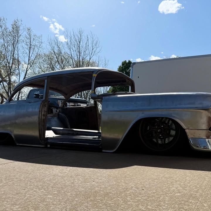 LizardSkin_'s tweet image. Bare metal, big plans. 🔥 Ryno Built is giving this ‘55 some serious attention—and LizardSkin is proud to play a role in keeping it quiet, cool, and protected from the inside out.

We can't wait to see this one fully assembled!