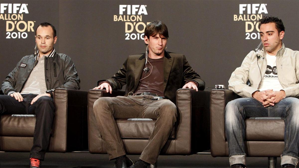 Iniesta: “La imagen de Messi, Xavi y yo es más grande que haber conseguido el Balón de Oro. Estar los tres ahí, salidos de La Masía, era el verdadero logro de ese día”.