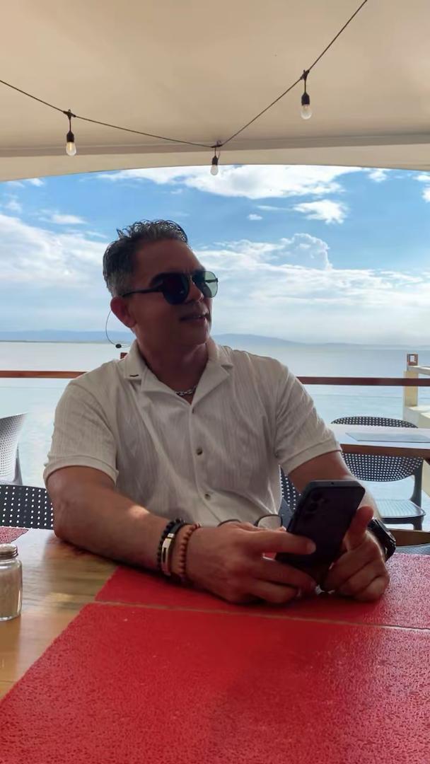 Gratitud por mi vida, por lo que soy, por lo que está, por lo que tengo y por lo que viene.
¡Gracias, gracias, gracias!