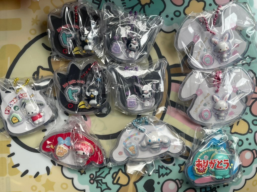 サンリオパッケージチャーム キティ シナモン マイメロ ポチャッコ