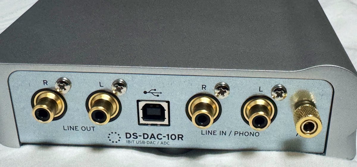 KORG DS-DAC-10R シルバー 中古 美品 KORG DS-DAC-10R ｜イケベ楽器店オンラインストア