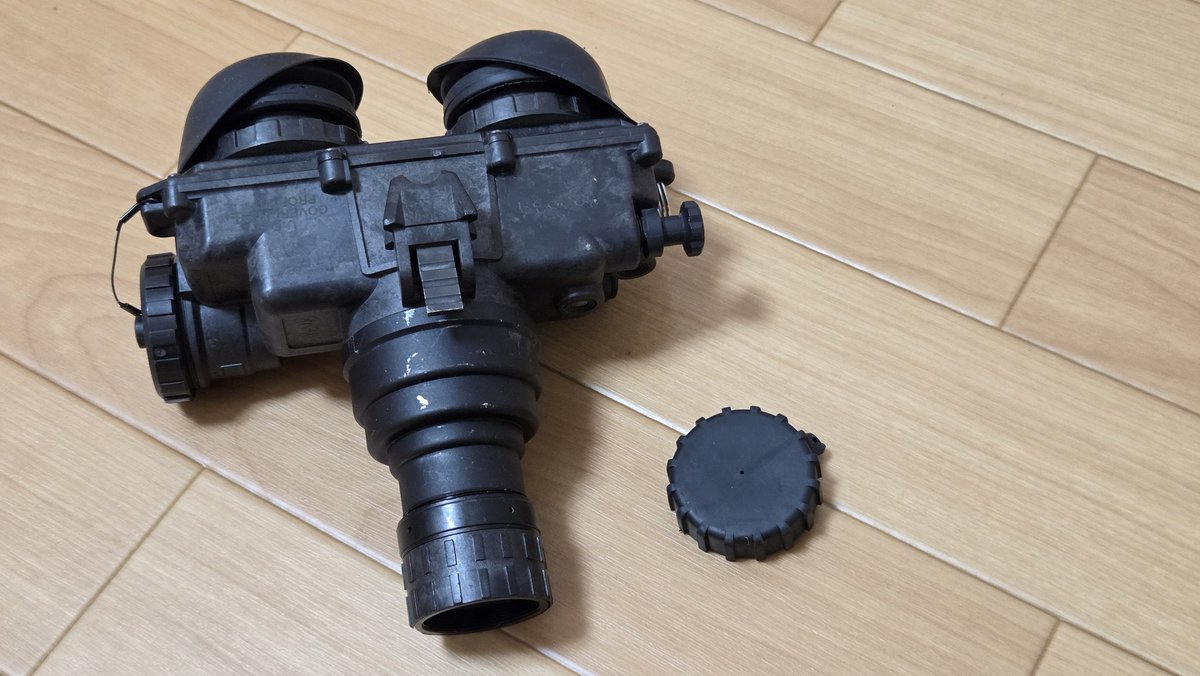 PVS-7を手放します。
リプ続きます。
#ミリタリー物販