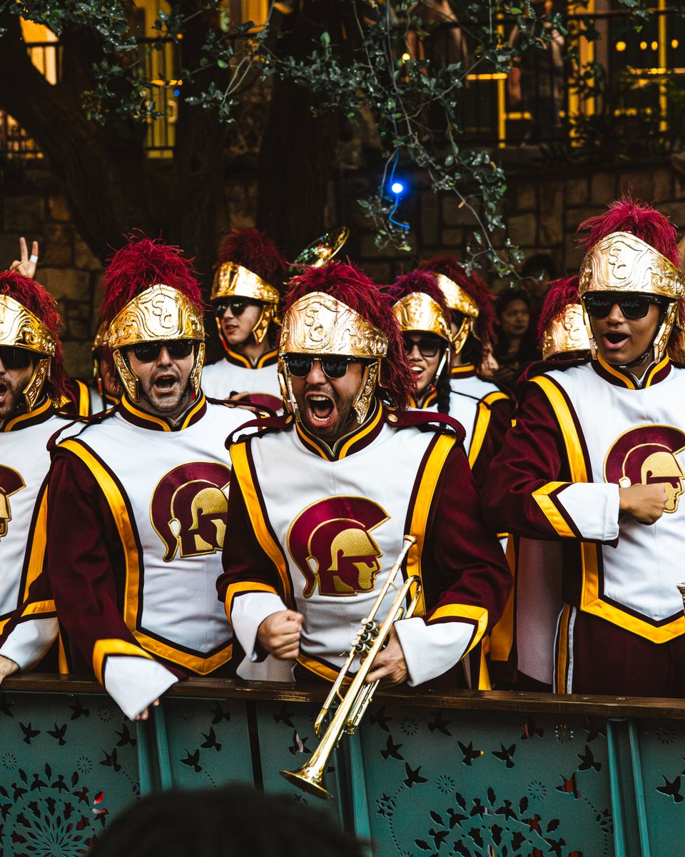 USC Football ✌️ tweet media