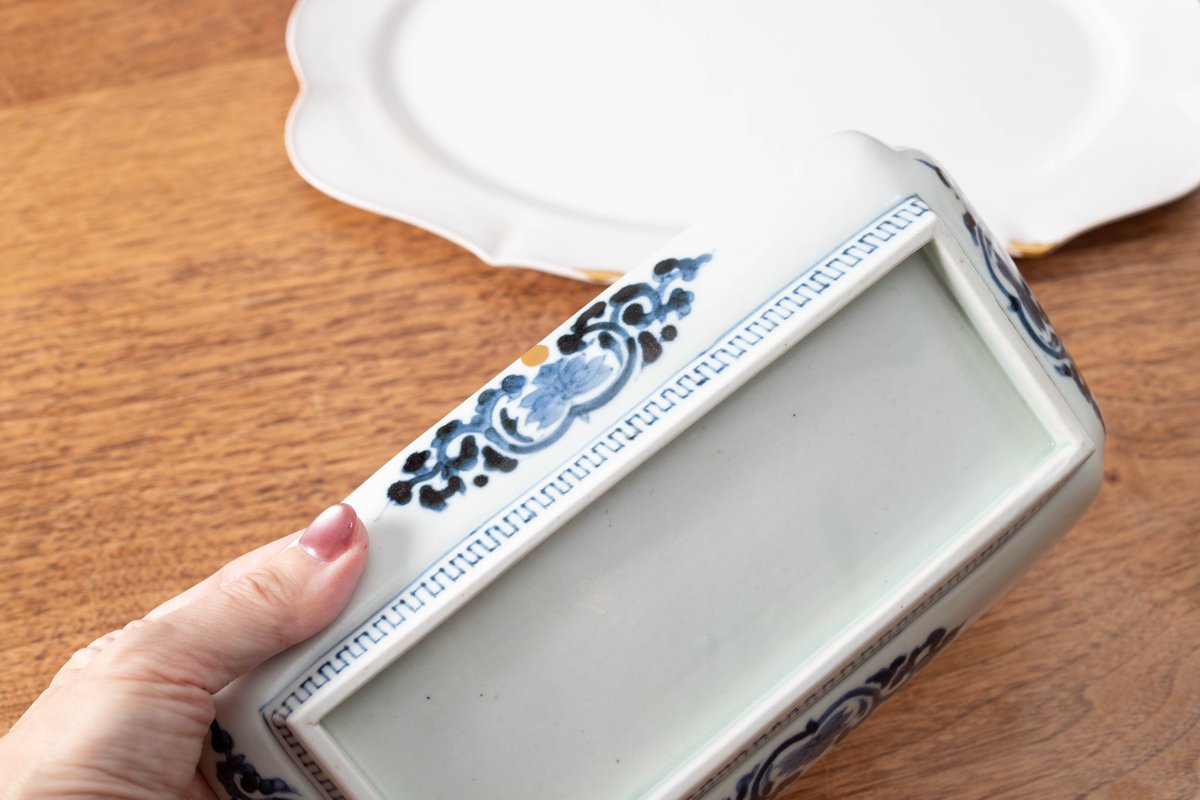 田辺京子さんのオーバル皿　新品未使用 大分前に金継に出していたうつわがぎりぎり年内に戻ってきました