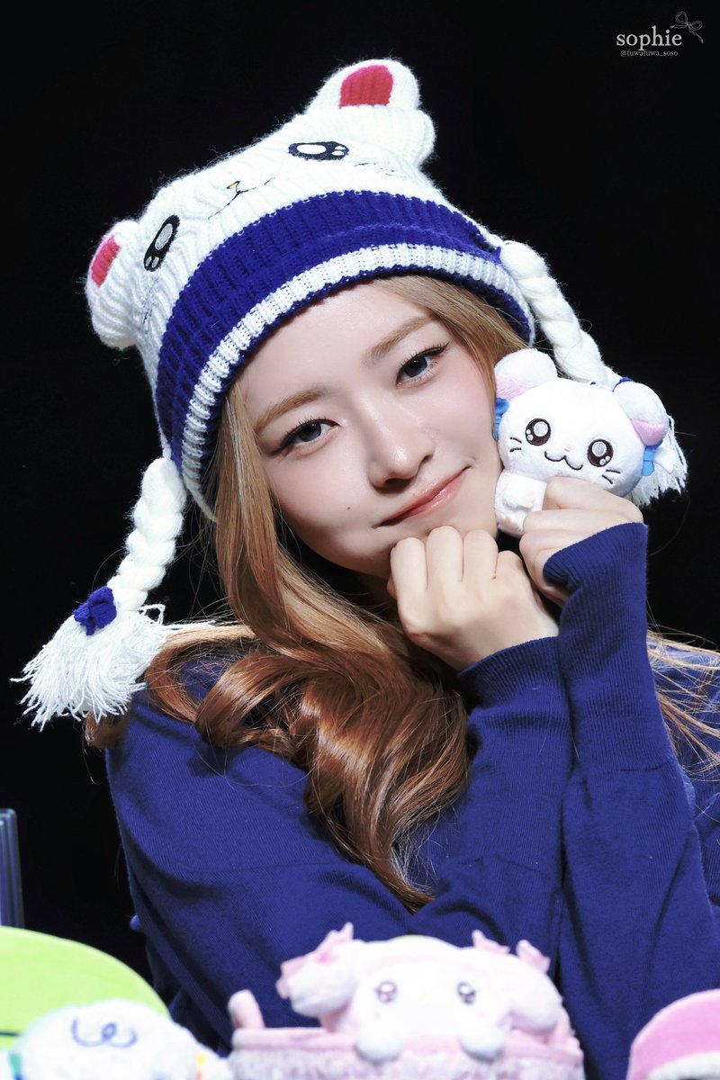 251227 withmuu この冬、大切なリボンちゃんのニット帽と、運命の