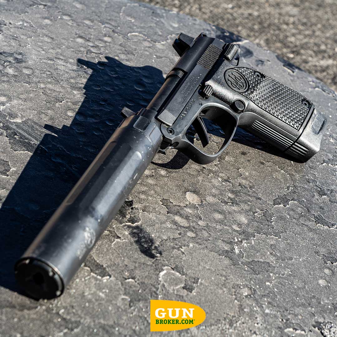 The new Beretta 20X Bobcat redefines pocket carry: 🎥 Watch now