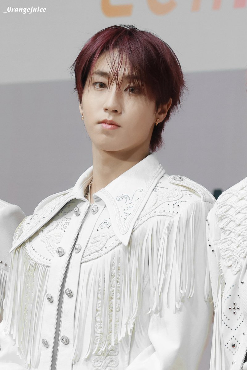 _0rangejuice tweet media