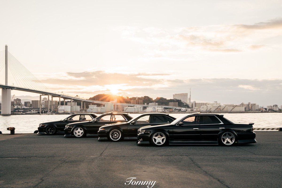 こっしー tweet media