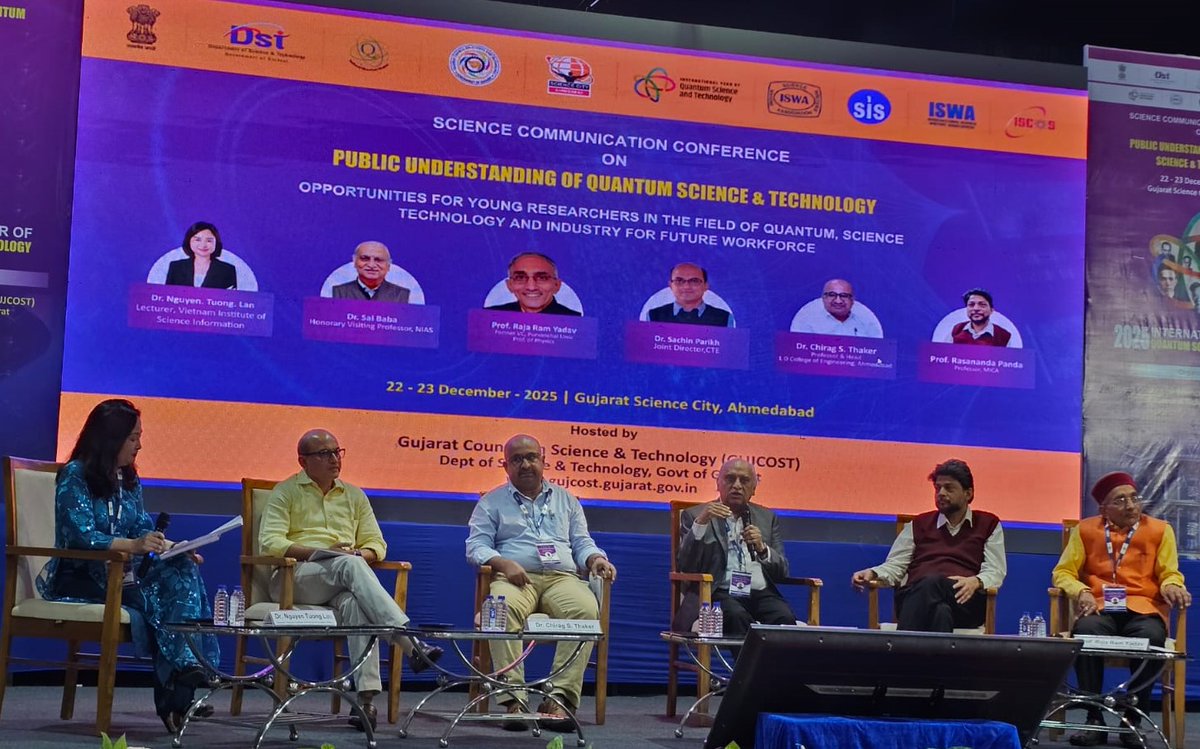msaibaba57's tweet photo. Discussing Opportunities for young researchers in the field of quantum science, technology and industry for the future workforce.
@GUJCOST Science Communication Conference on Public Understanding of Quantum Science &amp; Technology, 22-23 December 2025
 @NIAS_India https://t.co/zFvu8d4L1R
