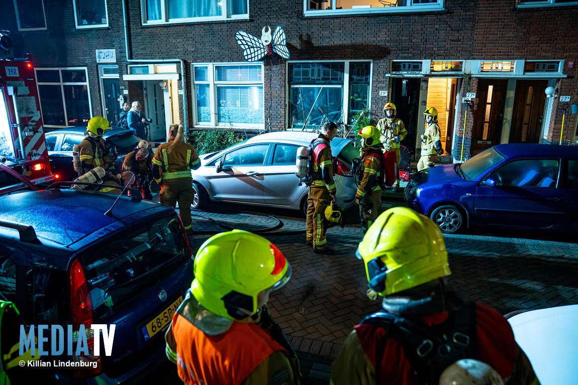 Brand in woning op De Kempenaerstraat in Rotterdam