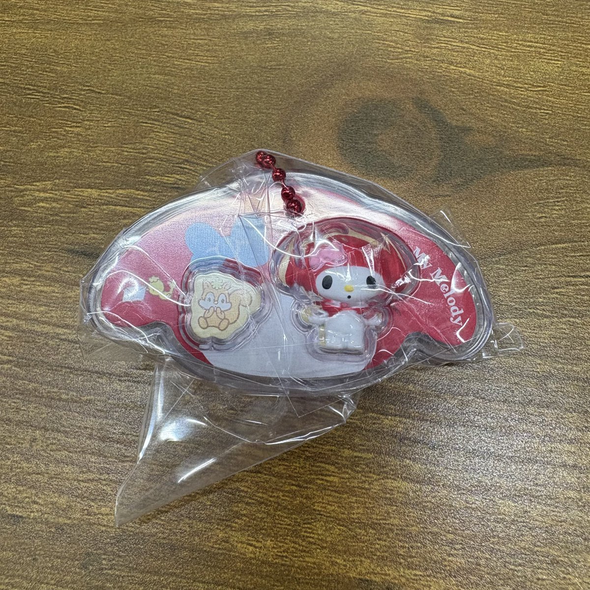 サンリオ　パッケージチャーム　チョコボーロ　交換

譲)) マイメロディ(シークレット)
求)) ポチャッコ

出先の為、IDはDMにてお送りいたします。

郵送交換希望です。
どなたでもよろしくお願いいたします。