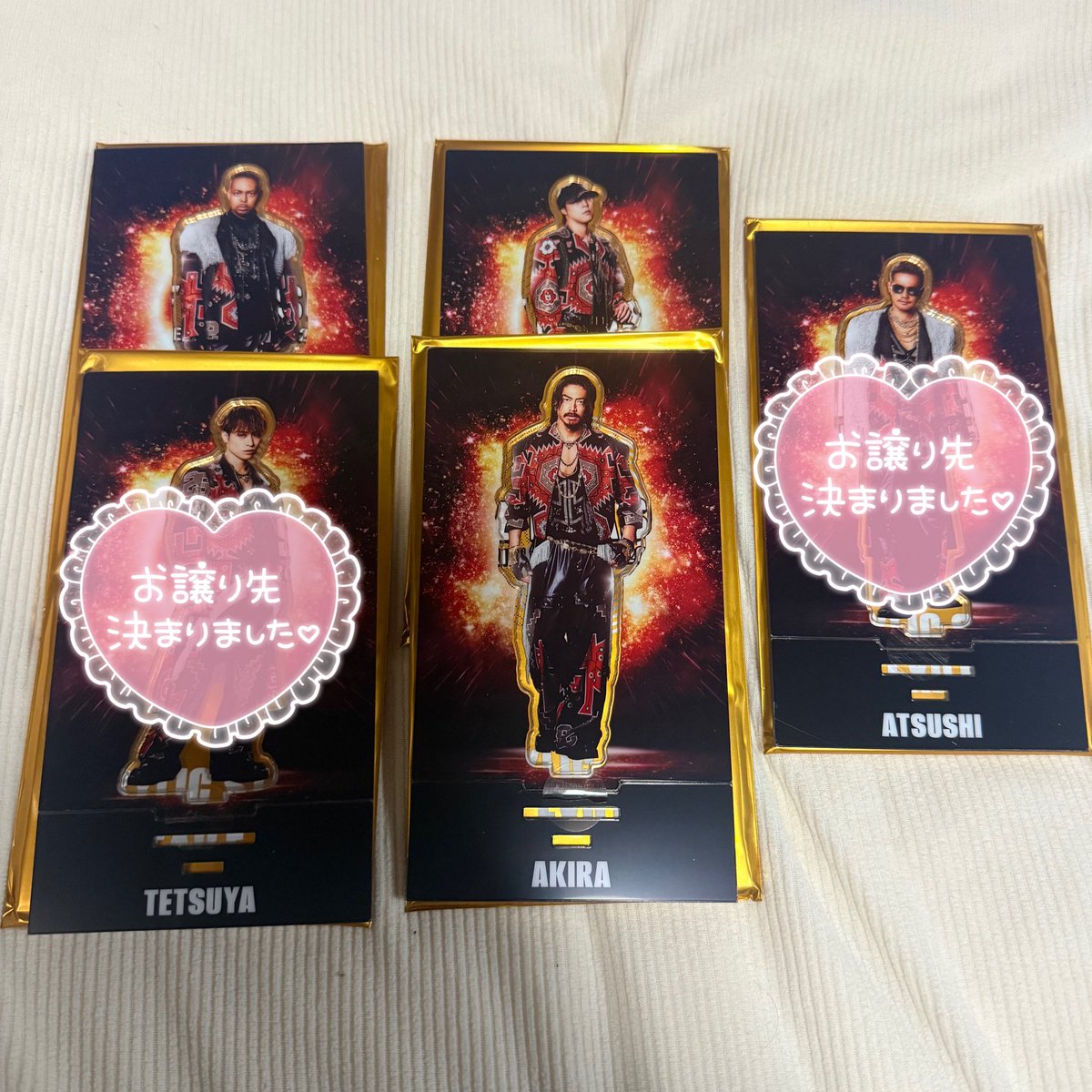 me16758015's tweet photo. EXILE LIVE TOUR 2025 THE REASON
カプセル ガチャ 縁日 交換

譲）AKIRA TETSUYA 小林直己 橘ケンチ
　　NESMITH 佐藤大樹 世界

求）買取

お気軽にお声掛けください🙇🏻‍♀️✨ https://t.co/Y05JnCGBjy